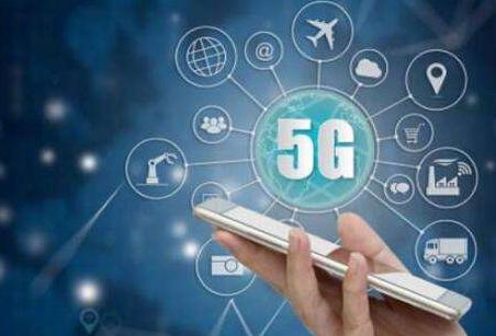 5G賦能加速 重塑信息技術(shù)、大數(shù)據(jù)與人工智能的互聯(lián)網(wǎng)信息服務(wù)新生態(tài)